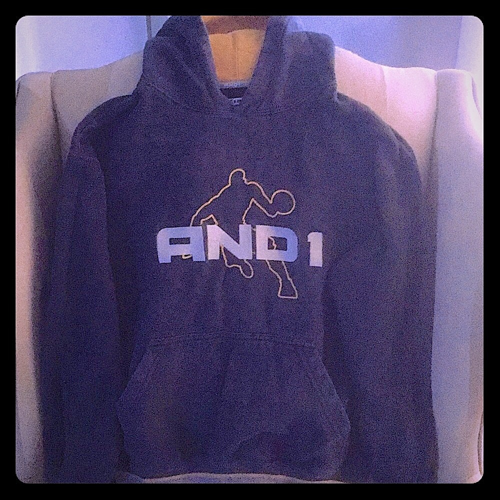 AND1 Hoodie Basketball Black and Yellow M